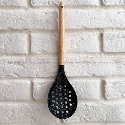 کفگیر سوراخ دار دسته چوبی سری سیلیکونی